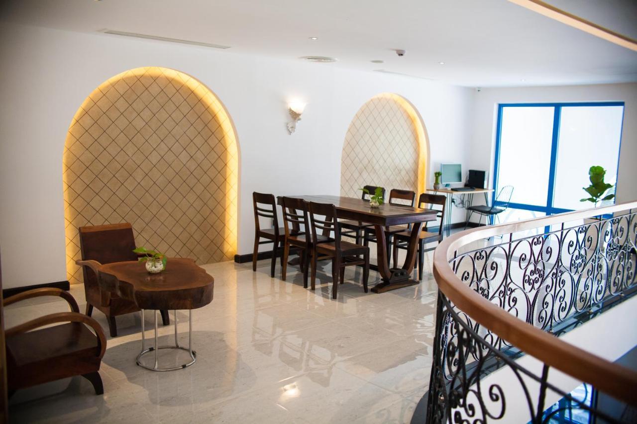 Santori Hotel Da Nang Bay Exterior photo
