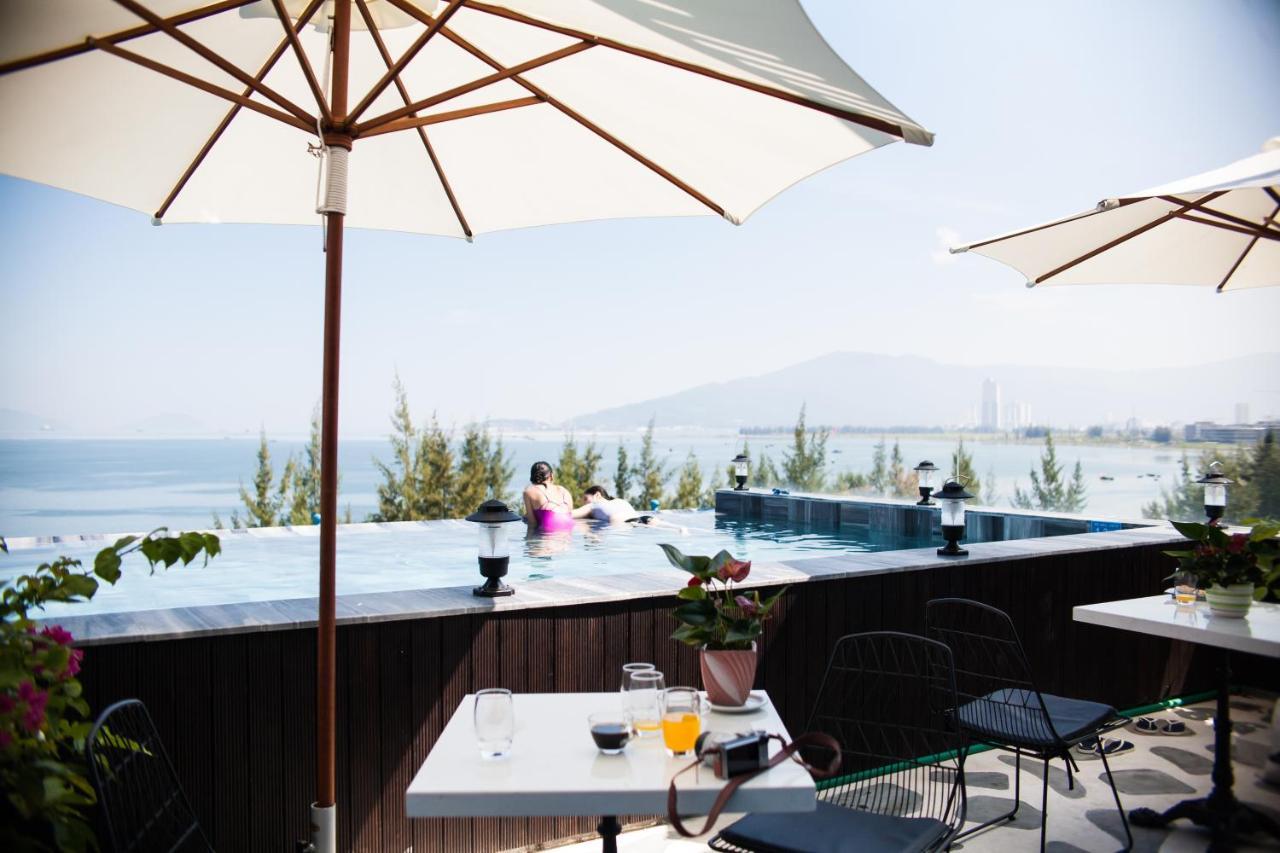 Santori Hotel Da Nang Bay Exterior photo